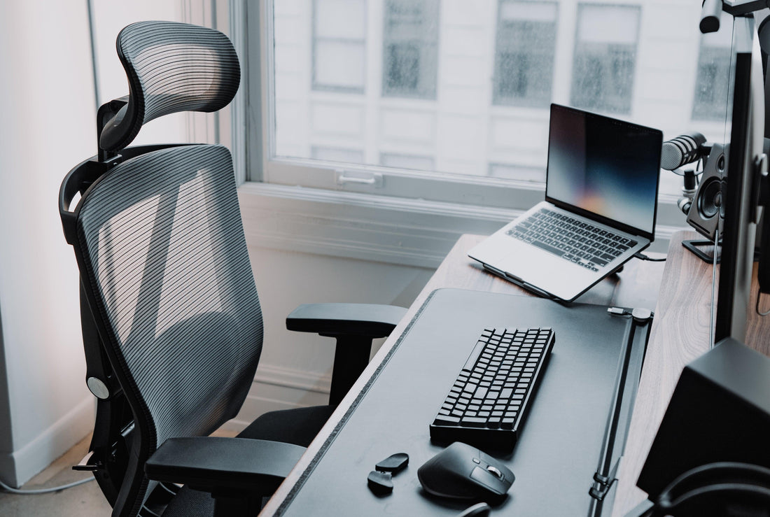 How to Set Up and Use Your New Ergonomic Chair Correctly - EFFYDESK
