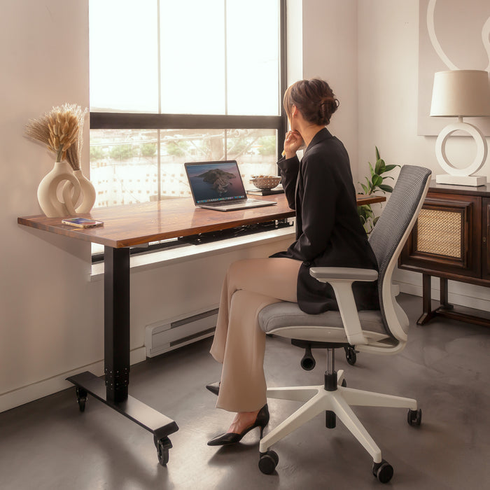 The Proper Way to Adjust Your Standing Desk Height: Ergonomic Tips for Optimal Comfort