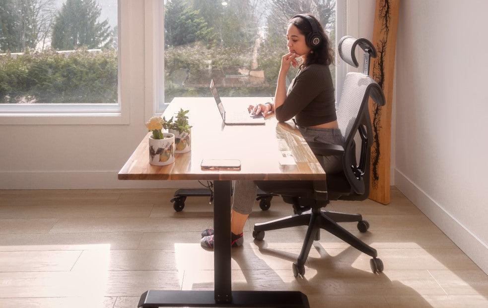 Vastu Office Cabin Southwest Desk Facing North for Success