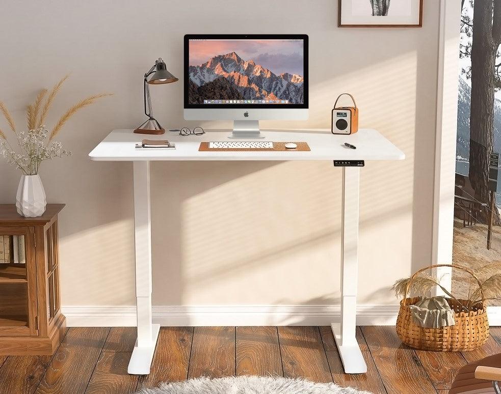 8 Things to Know Before Switching to a Stand Up Desk