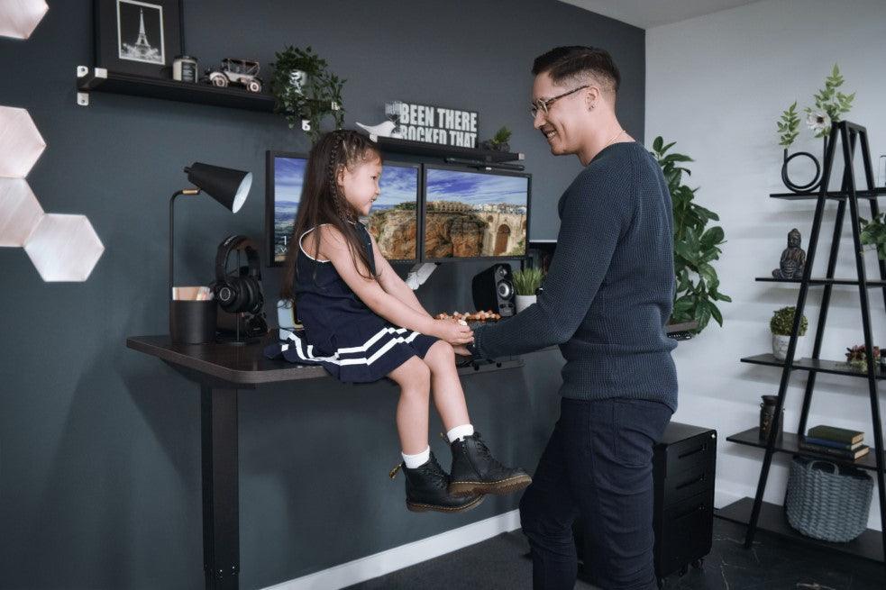 Standing Desk Weight Capacity: What You Need to Know - EFFYDESK