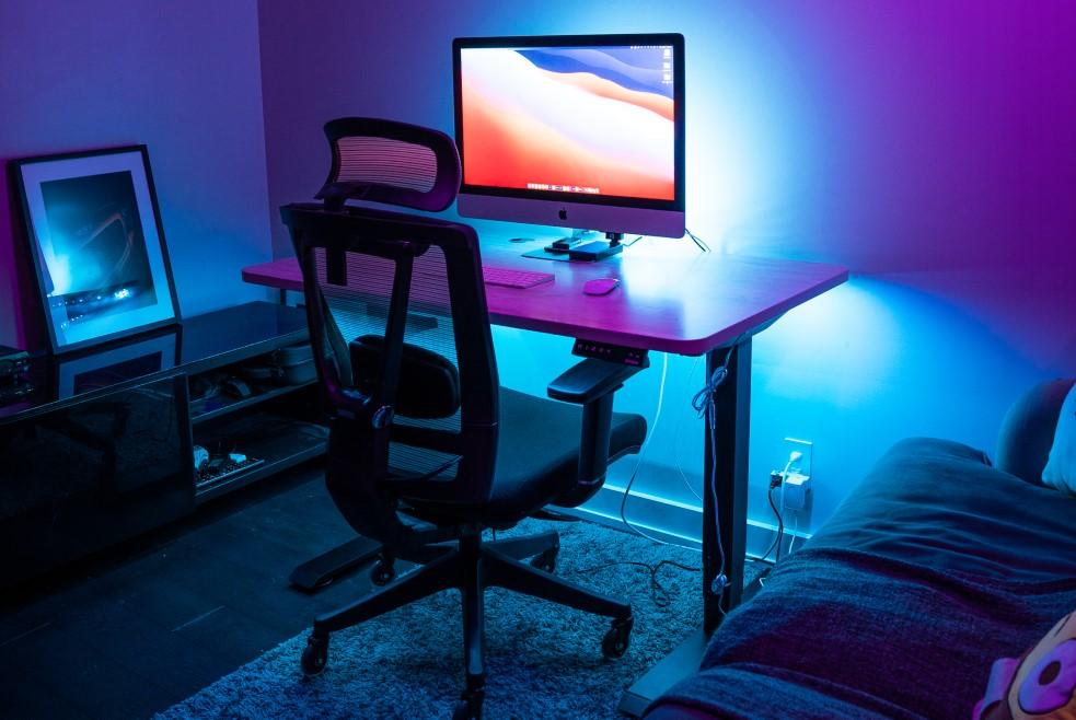 The Benefits of Using an Ergonomic Chair for Gaming - EFFYDESK