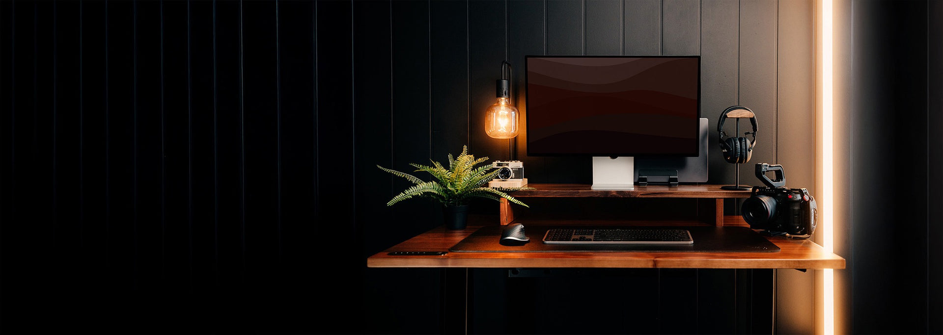 Canada's Premier Standing Desks <br>for Healthier Workspaces