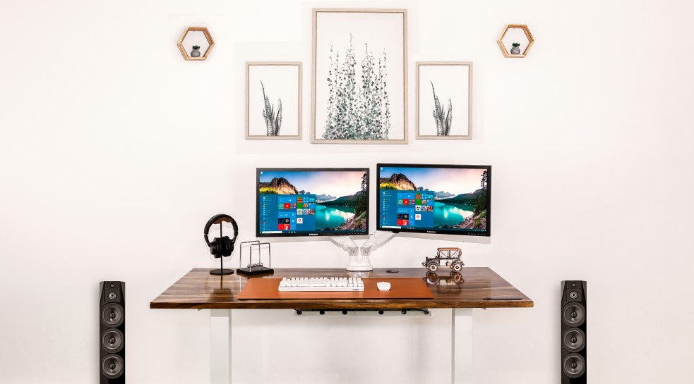 Clean Modern Desk Setup